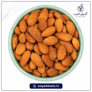مغز بادام خام خارجی
